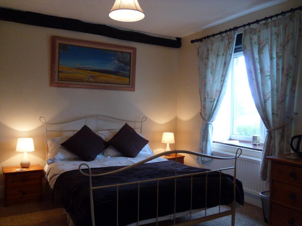 Tithe Barn Bed And Breakfast 칸포스 외부 사진