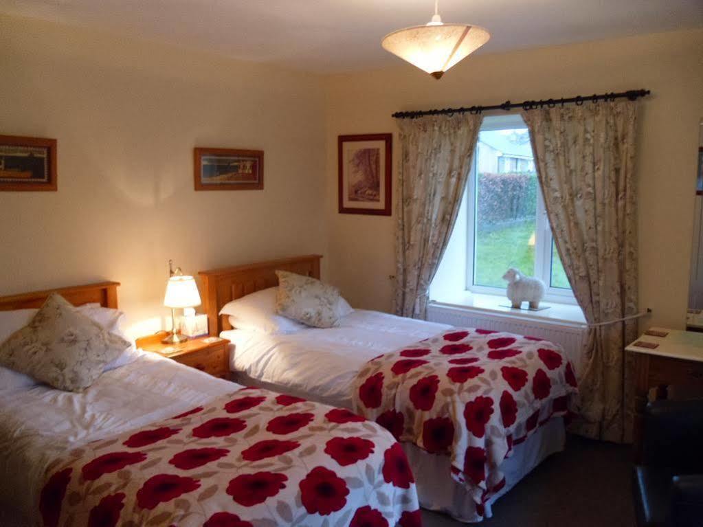 Tithe Barn Bed And Breakfast 칸포스 외부 사진