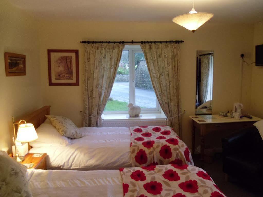 Tithe Barn Bed And Breakfast 칸포스 외부 사진